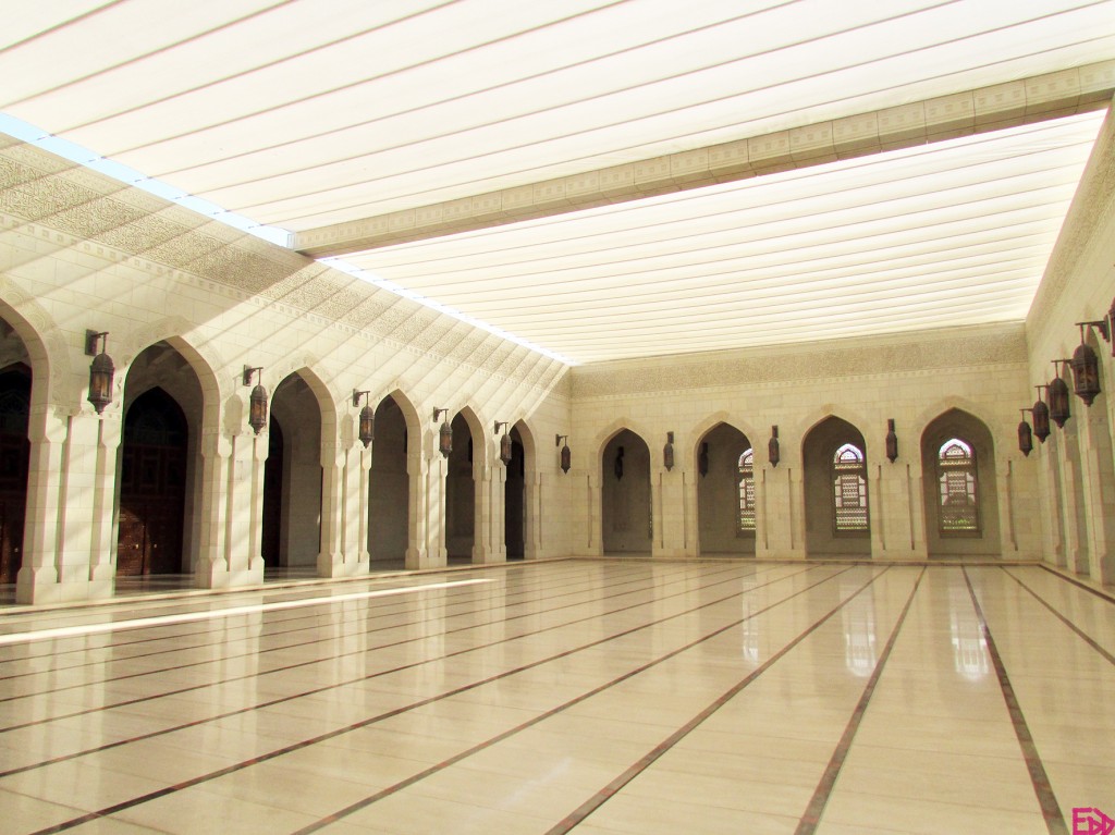 EODSultanQaboosLinesLiteSMALL